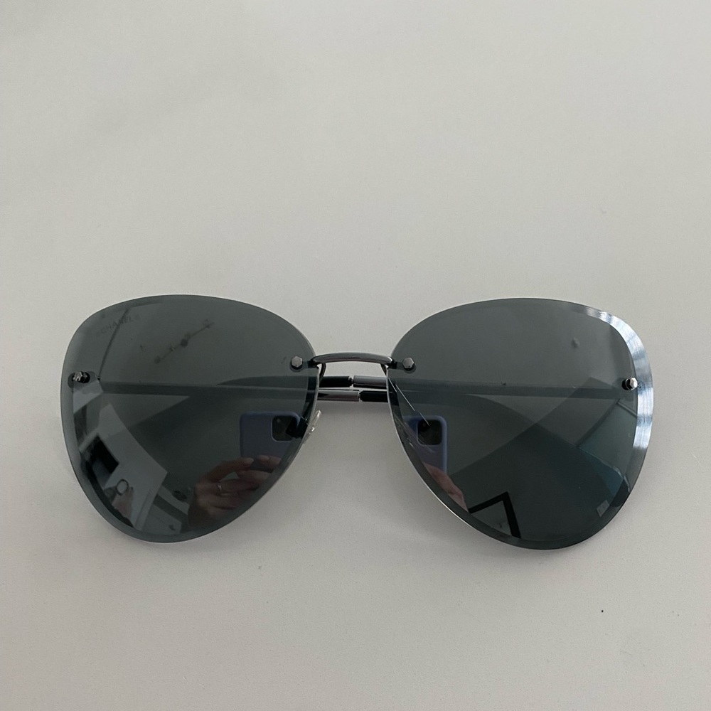 CHANEL Black Rimless Aviator Sunglasses